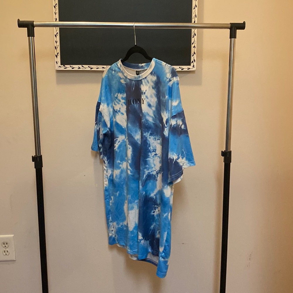 Blue and white tie-dye Tshirt